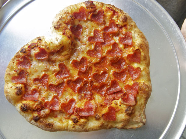 Heart Pizza