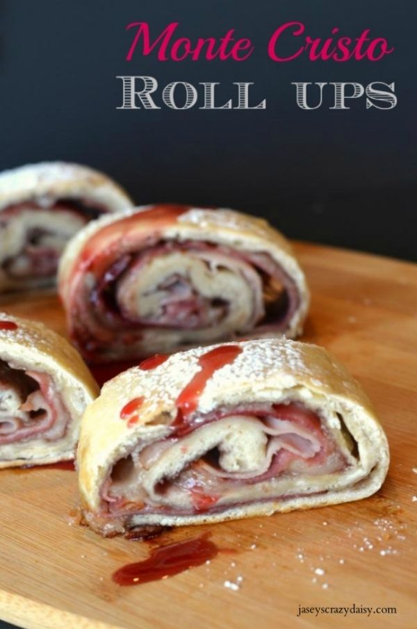 Monte Cristo Roll Ups