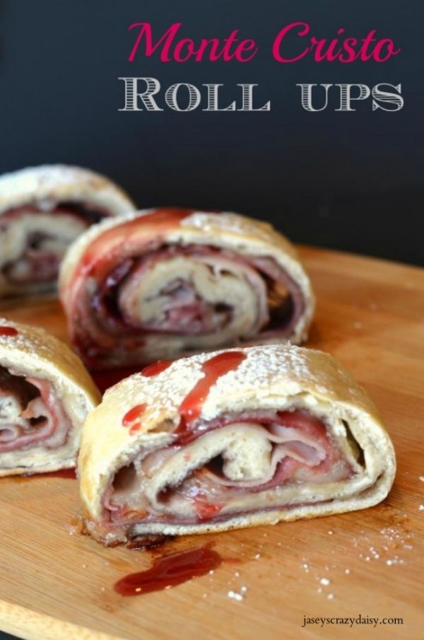 Monte Cristo Roll Ups