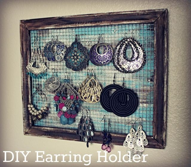 Vintage Earring Holder