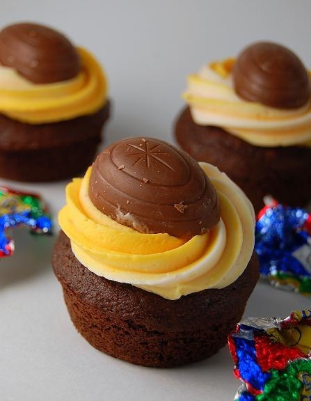 Creme Egg Cupcake