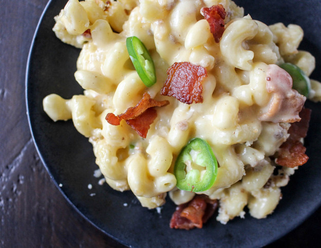 Jalapeno Bacon Mac and Cheese