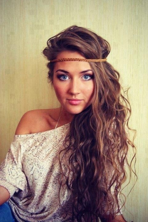 Long Wavy Hairstyle with Headband