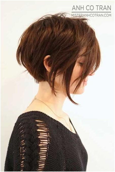 Messy Bob Haircut for Straight Hair