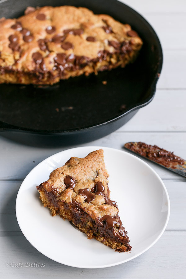 Nutella-stuffed Deep Dish Skillet Cookie