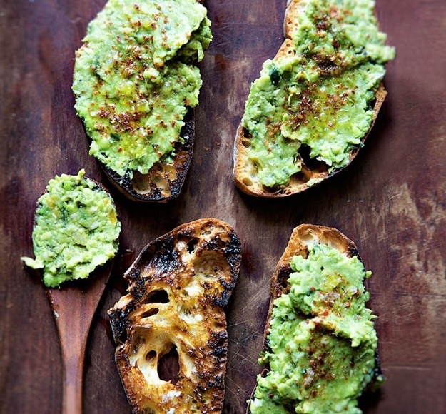 Toast with Lemony Pea Mash