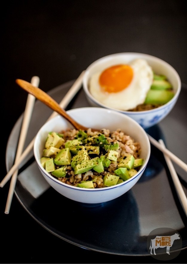 Tuna and Avocado Brown Rice Bowl