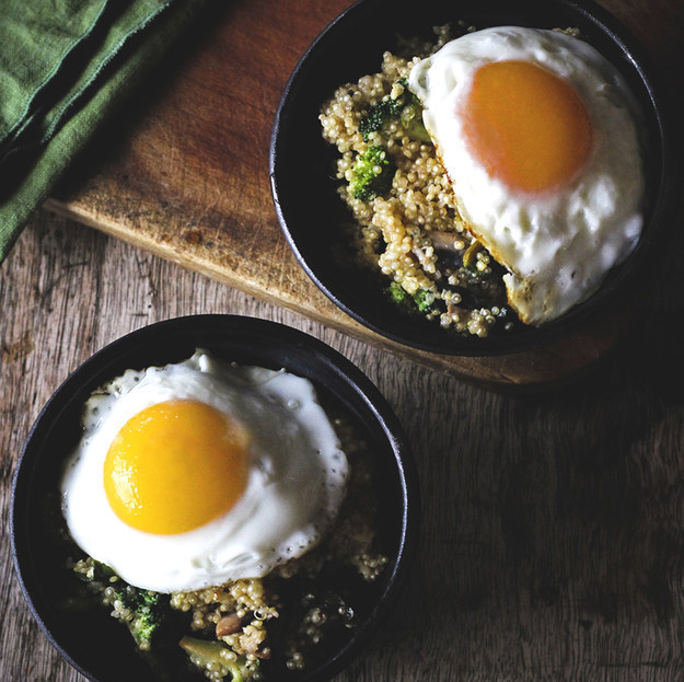 Veggie Quinoa Breakfast Bowl