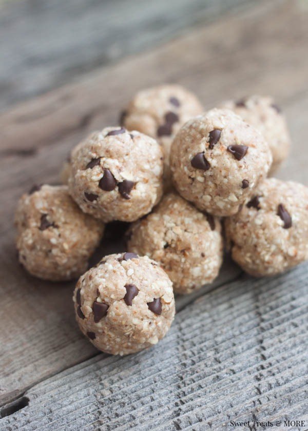 Chocolate Chip Cookie Dough Protein Bites