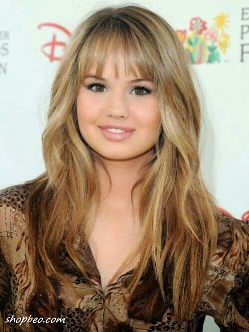 Long Wavy Hairstyle with Piecey Bangs