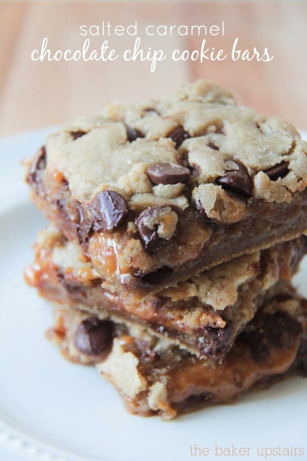 Salted Caramel Chocolate Chip Cookie Bar