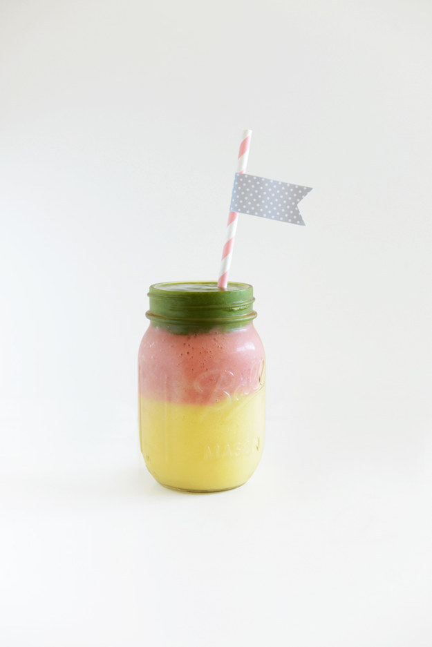 Stoplight Mango Green Smoothie