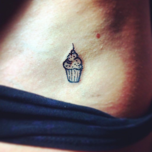 Sweet-Tooth Tattoo for women