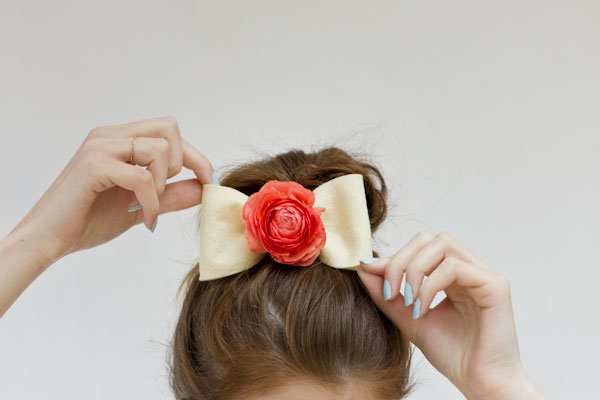 DIY Hair Accessories - Fresh Flower Bow