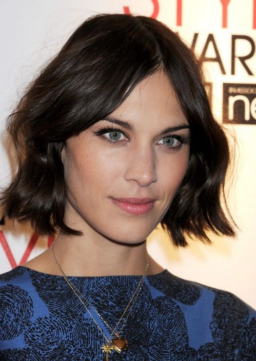 Alexa Chung Short Wavy Bob Hairstyle