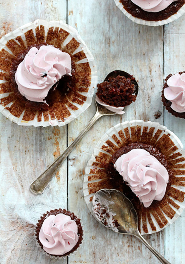 Blackberry Cabernet Cupcakes