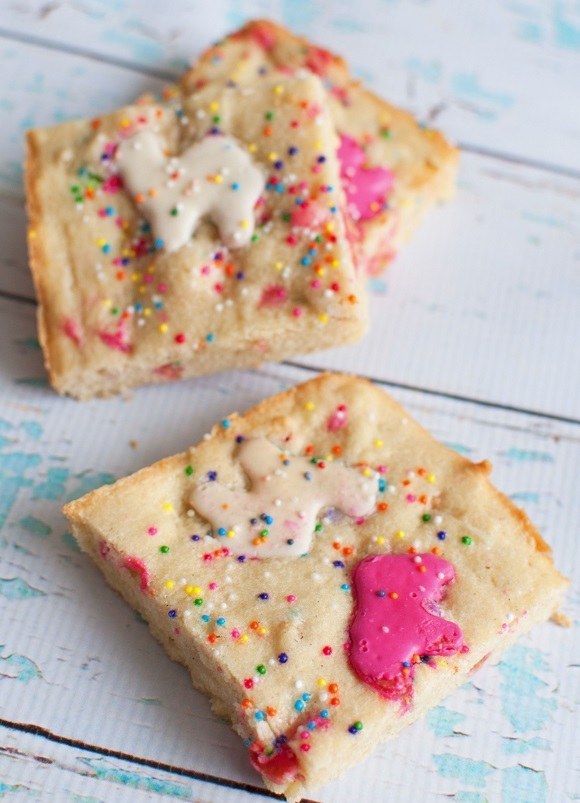 Circus Animal Cookie Blondies