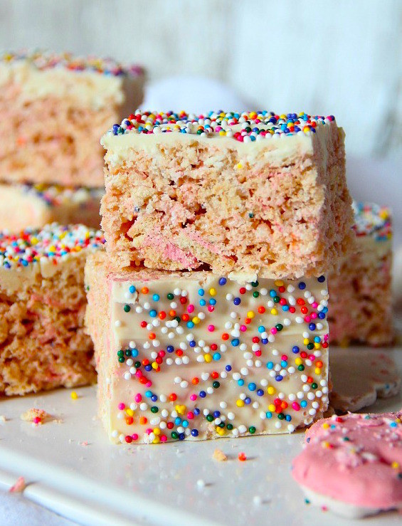 Circus Cookie Krispie Treats