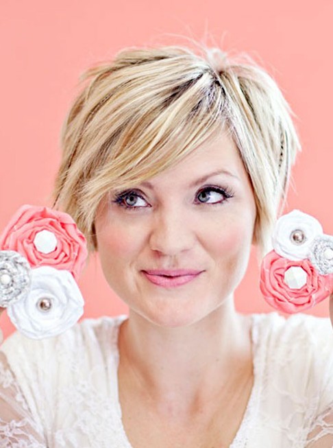Short Layered Pixie Hairstyle for Girls