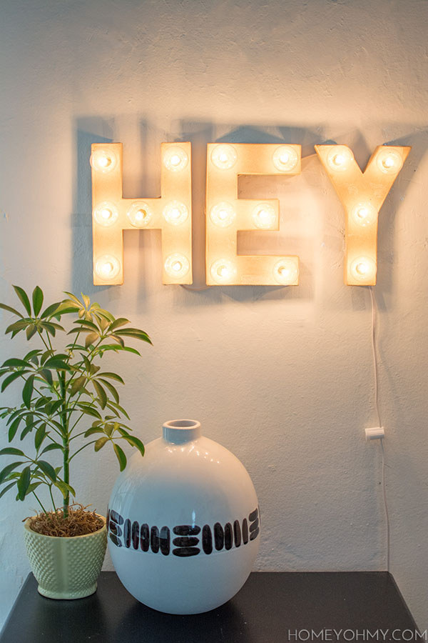 DIY Marquee Sign