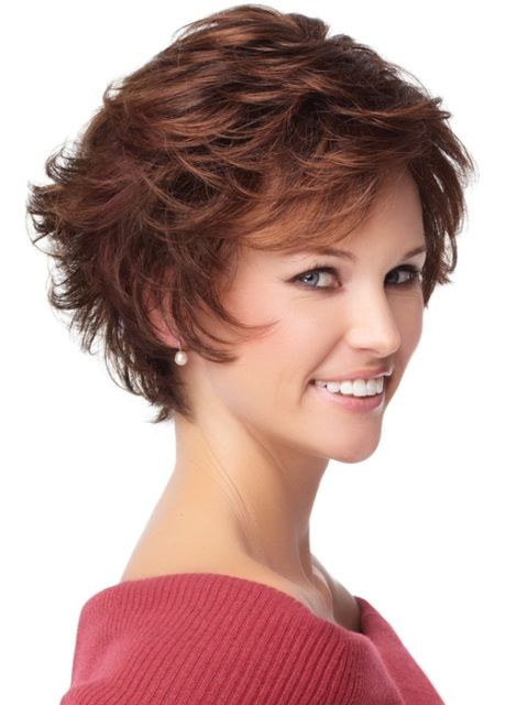 Short Layered Hairstyle for Women