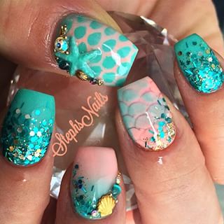 Pink and Green Nail Art Design