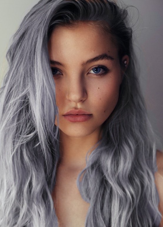 Sideswept Hairstyle for Long Silver Grey Hair