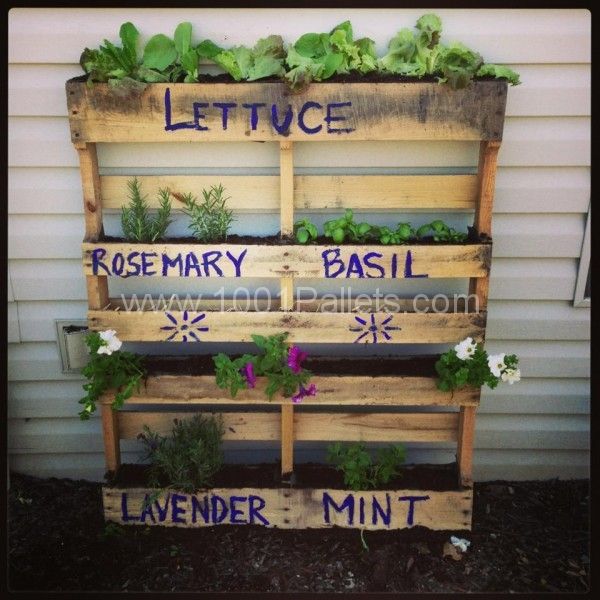 10 DIY Projects for Pallet Planters