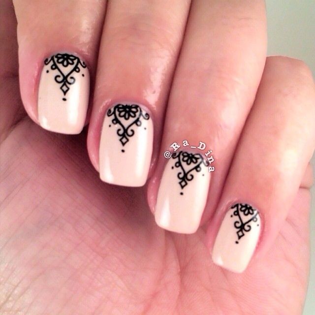 15 Sweet Fall Nail Art Ideas and Designs 15 Sweet Fall Nail Art Ideas and Designs