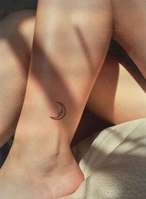 20 Cute Tiny Tattoo Ideas for Girls