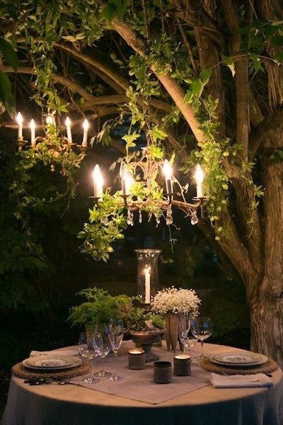 20 Ideas to Set a Romantic Table - Pretty Designs