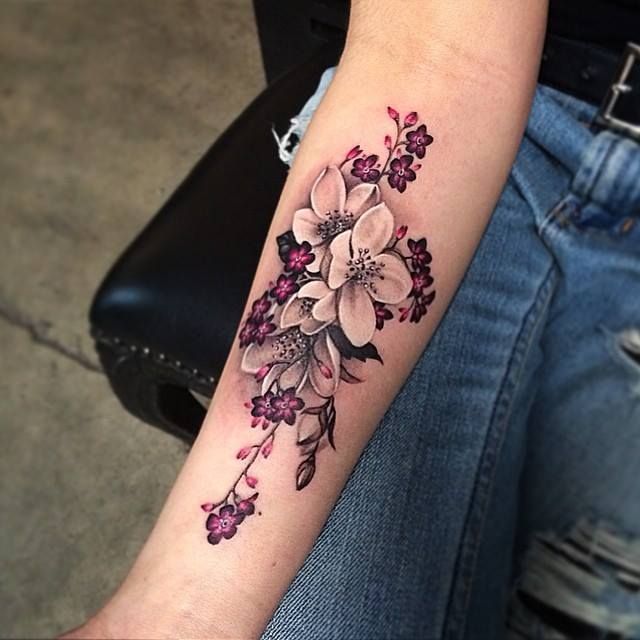 20 Pretty Tattoos for Women