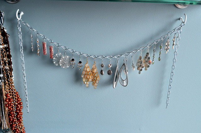 Dangling Earring Organizer