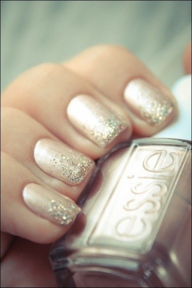 Glitter Ombre Wedding Nail Idea