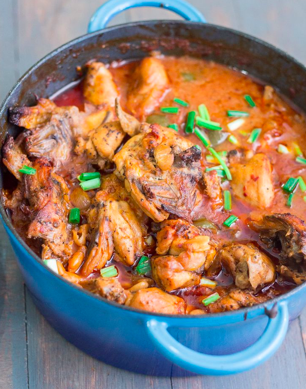 One-Pot Chicken Casserole with Tomatoes and Butter Beans