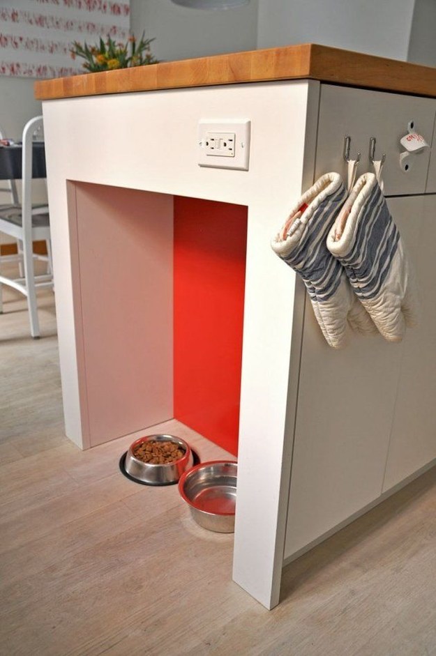 Pet Food Island Alcove