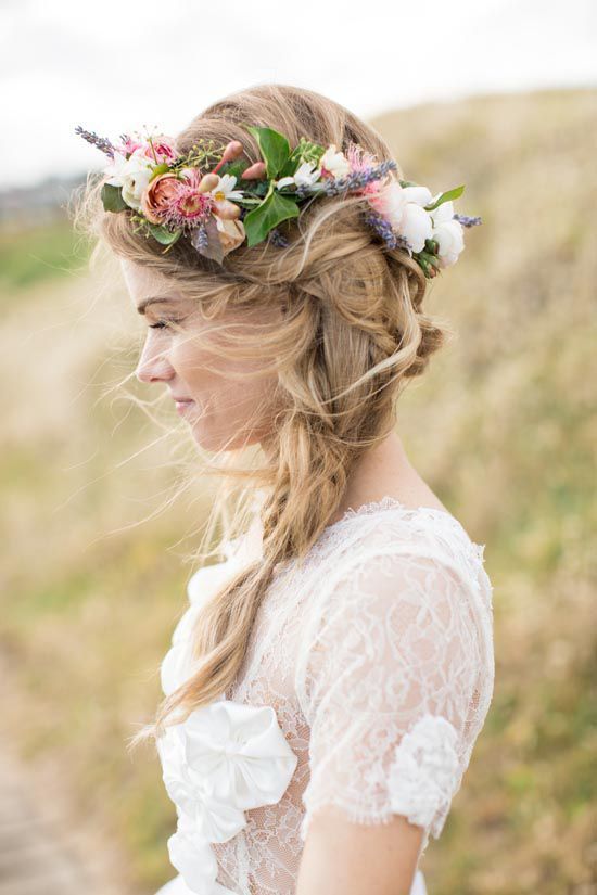 15 Hairstyles with Flower Crowns for Wedding