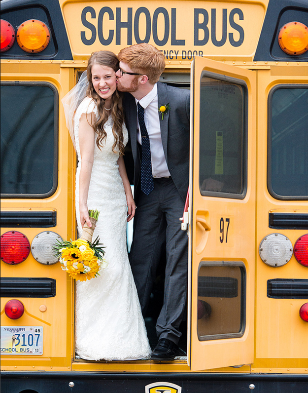 15 Wedding Ideas in School Themes