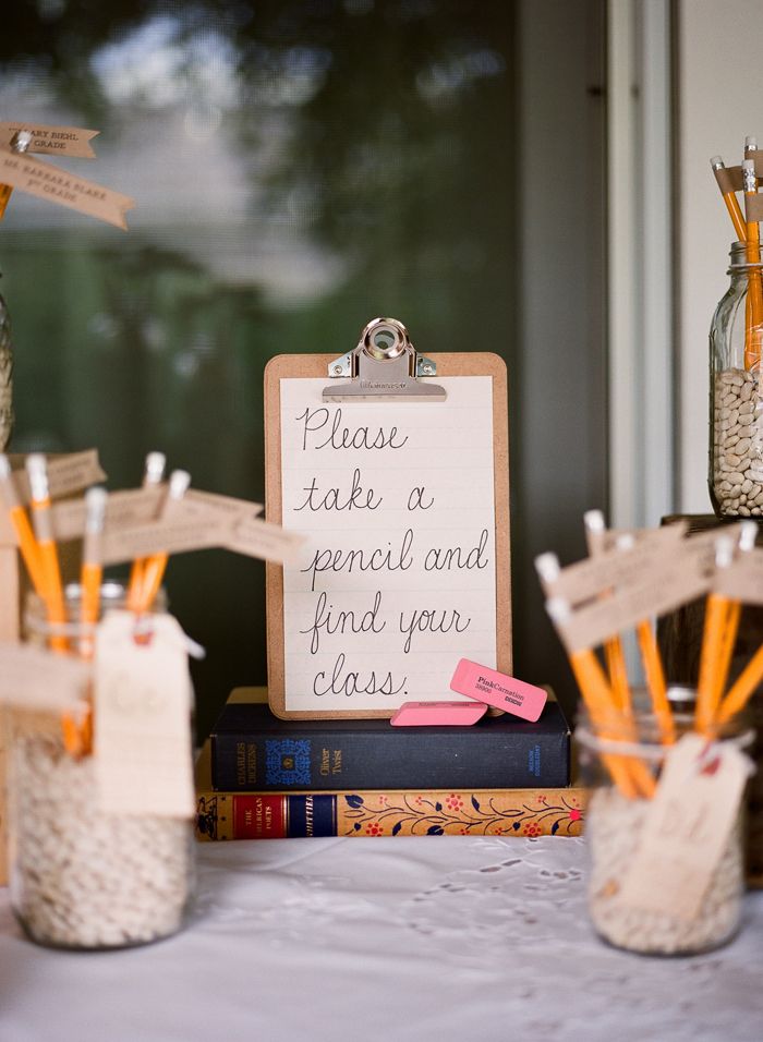 15 Wedding Ideas in School Themes