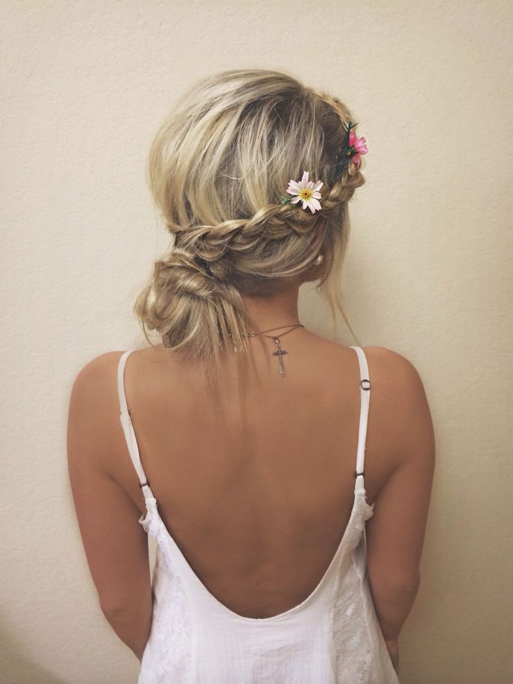 20 Boho Chic Hairstyles for Women