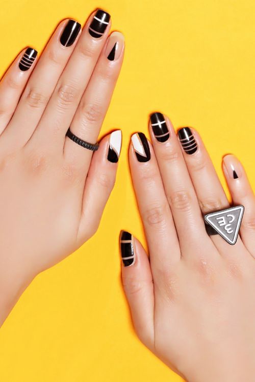 Black and White Nail Design