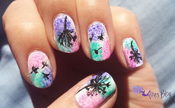 Abstract Dandilion Nail Design