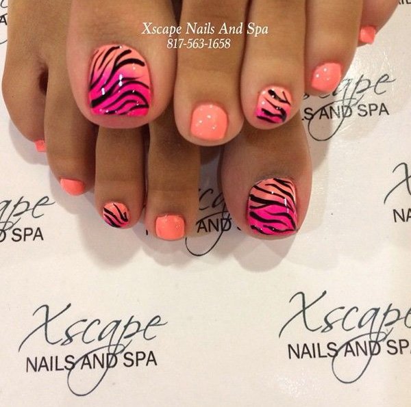 Animal Print Toenail Design