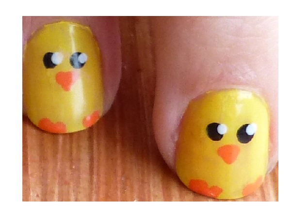 Baby Chick Easter Nail Design