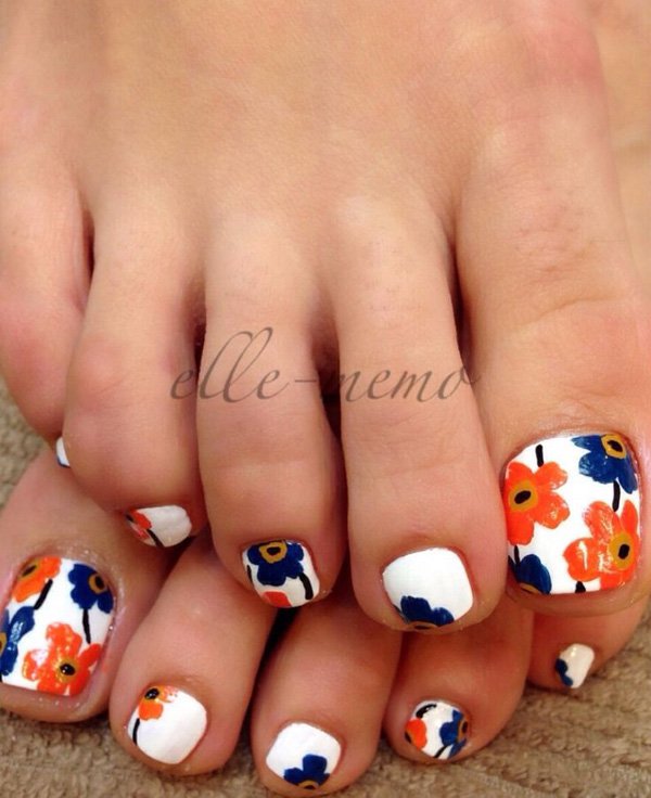 Flower Toenail Design