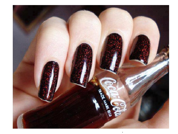 Glitter Coke Brown Nail Design