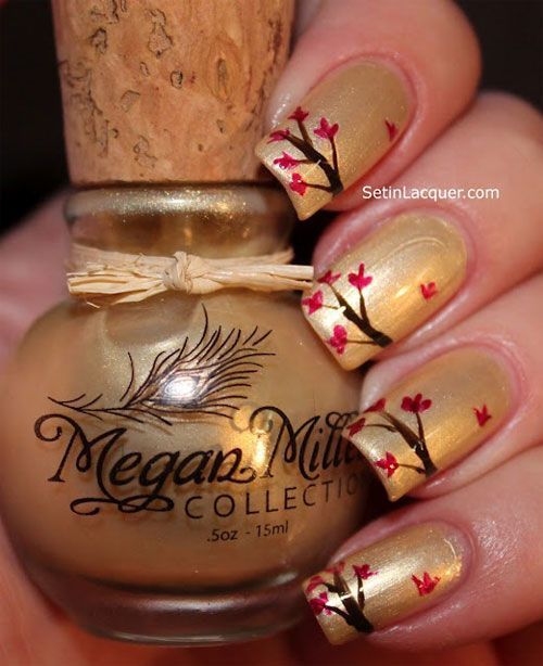 Golden Fall Nails