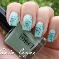 Green Blue Dandilion Nail Design