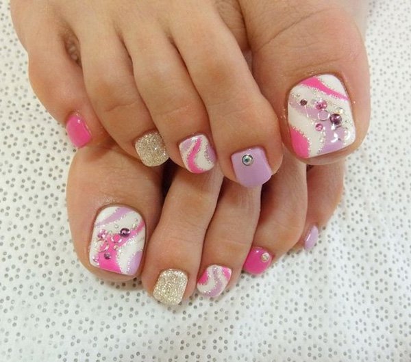 23 Cute Easy Toenail Designs for Summer - Pretty Designs