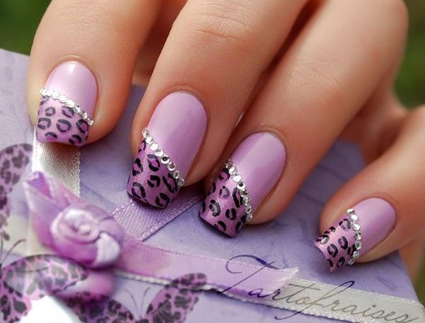 Purple Leopard Print Nail Design